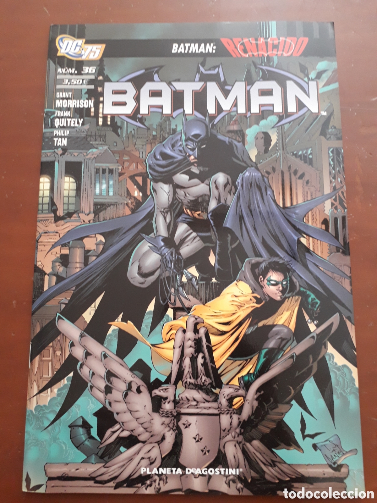 C&oacute;mics: BATMAN N&Uacute;MERO 36. RENACIDO - Foto 1