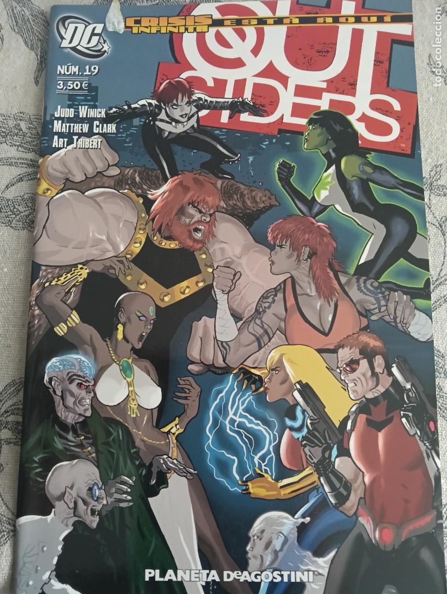 C&oacute;mics: OUTSIDERS N&ordm; 19 PLANETA - Foto 1