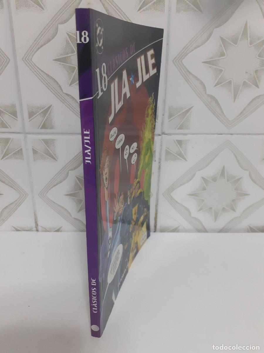 C&oacute;mics: CLASICOS DC JLA JLE 18 - Foto 2