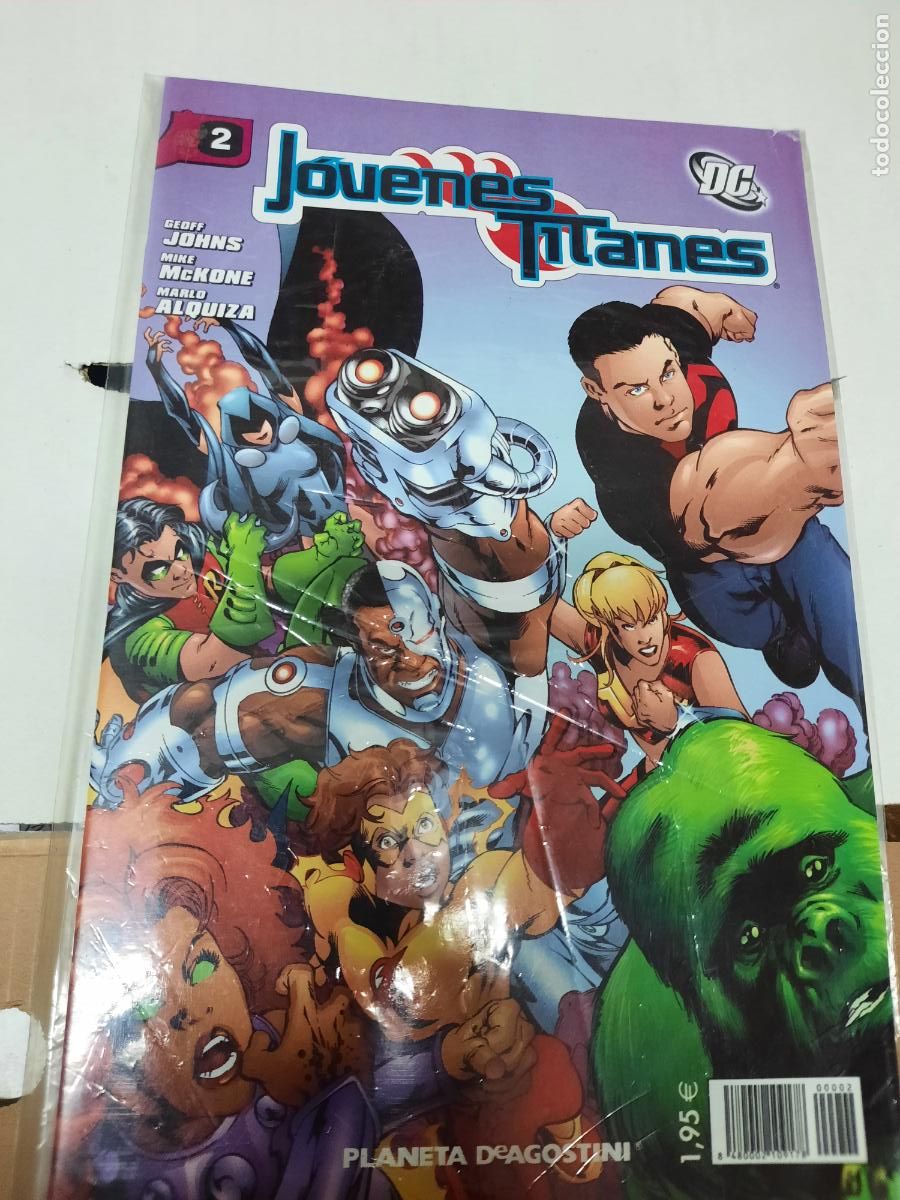 C&oacute;mics: J&Oacute;VENES TITANES N&ordm; 1 AL 4 - ED. PLANETA - Foto 2