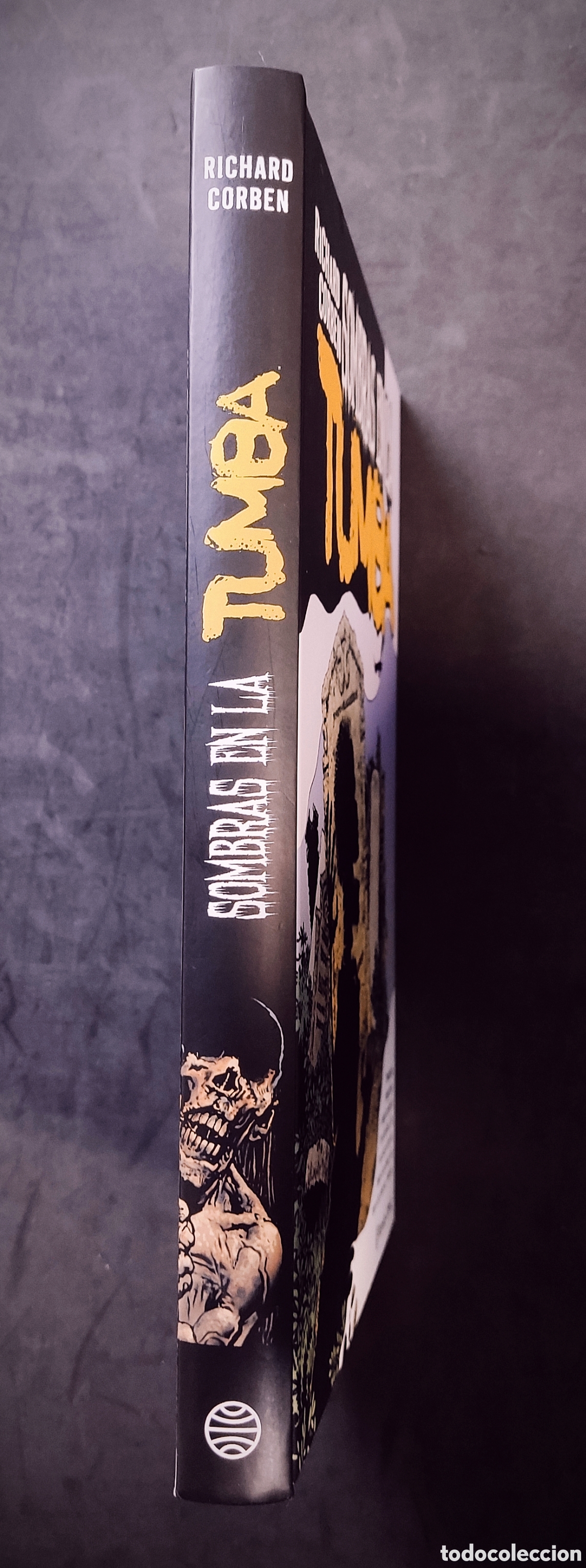 C&oacute;mics: Sombras en la tumba Richard Corben C - Foto 3