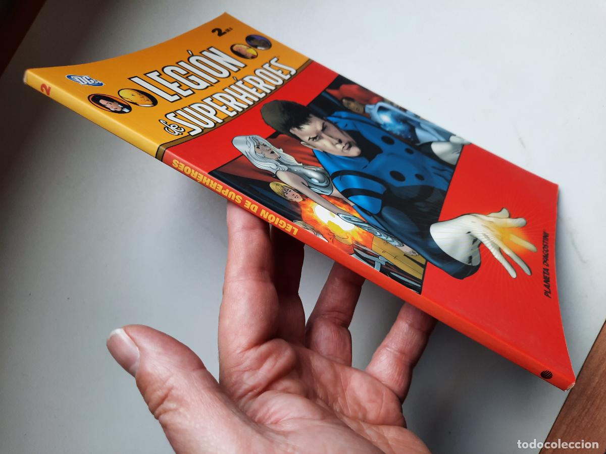 C&oacute;mics: LEGI&Oacute;N DE SUPERH&Eacute;ROES N&ordm; 2 DE 4 - ED. PLANETA - Foto 2