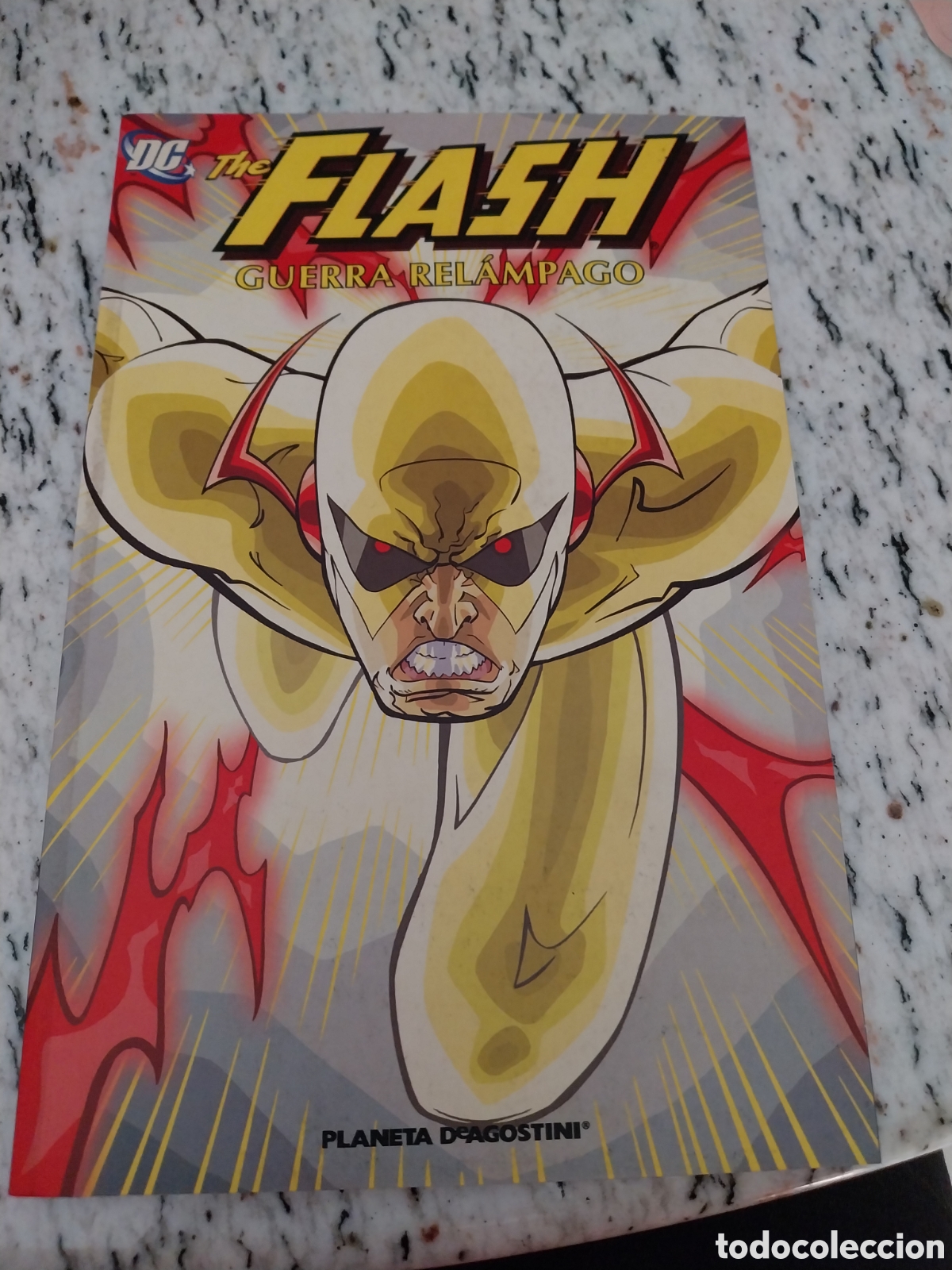 C&oacute;mics: C&oacute;mic The Flash. Guerra Relampago - Foto 1