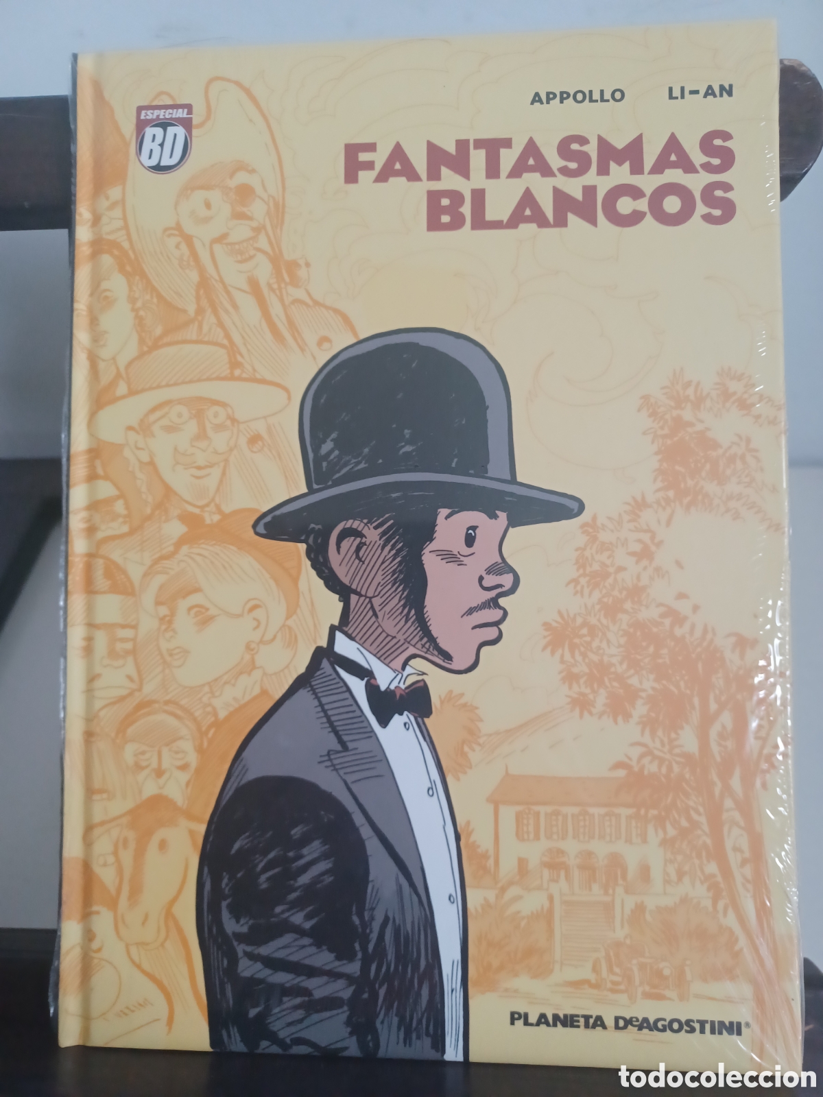 C&oacute;mics: Fantasmas blancos/ Appollo & Li-An/ Planeta DeAgostini/ NUEVO PRECINTADO