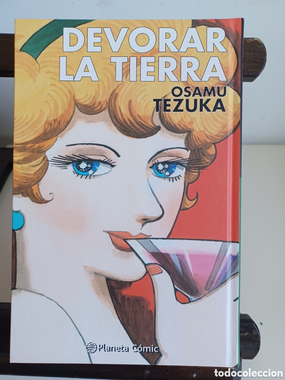 C&oacute;mics: Devorar la Tierra/ Osamu Tezuka/ A ESTRENAR - Foto 1