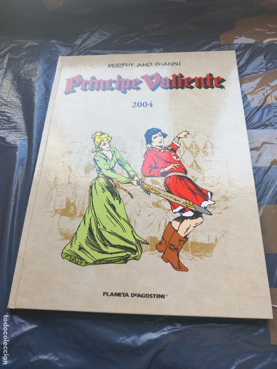 C&oacute;mics: PRINCIPE VALIENTE 2004 PLANETA - Foto 1