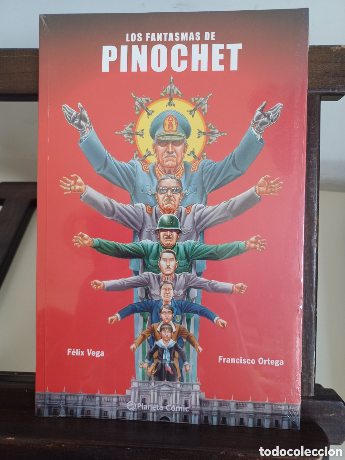 C&oacute;mics: Los fantasmas de Pinochet/ Planeta C&oacute;mic/ NUEVO PRECINTADO