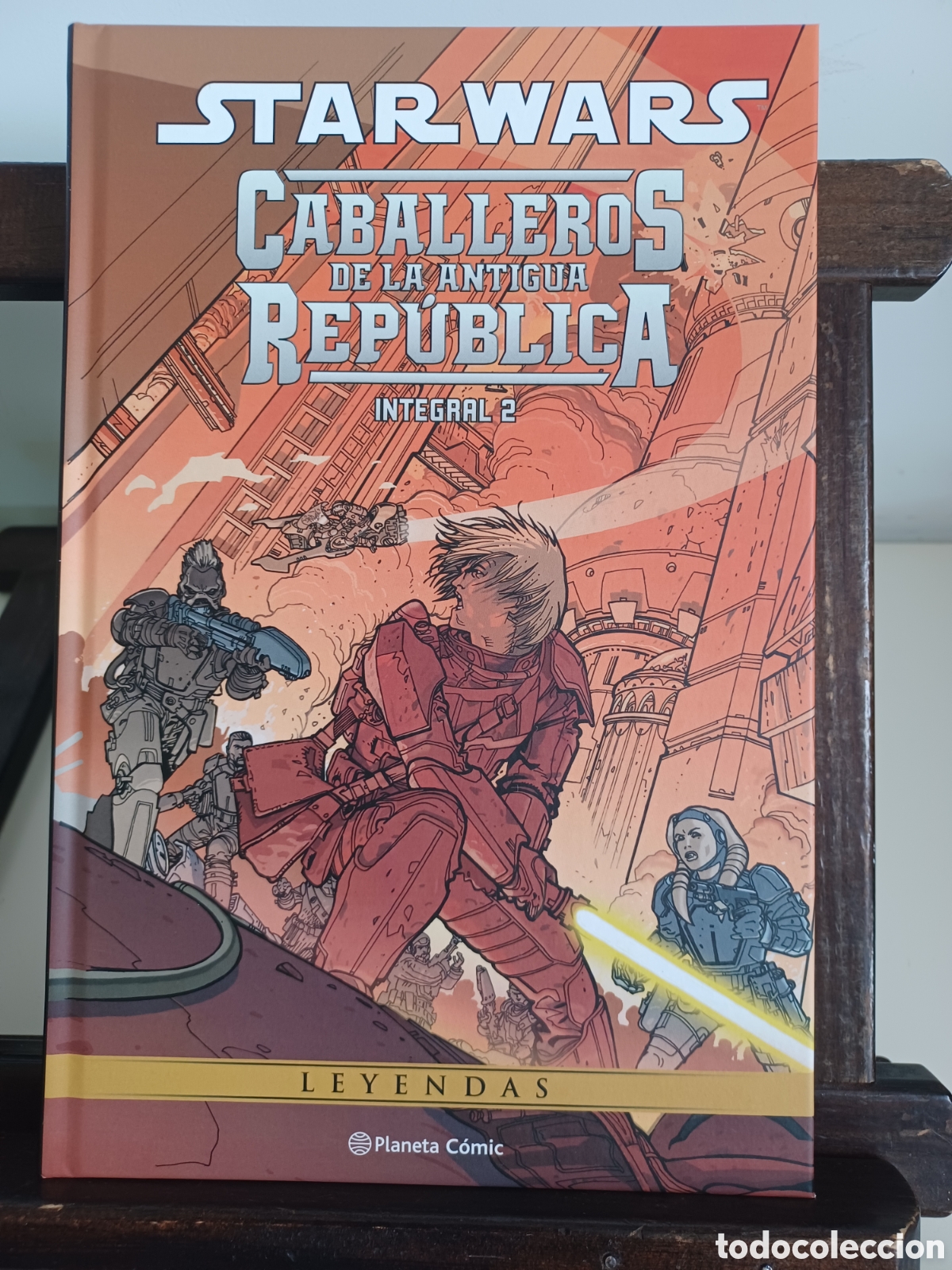 C&oacute;mics: Star Wars. Cabade la antigua Rep&uacute;blica. Integral 2/ Planeta C&oacute;mic/ NUEVO A ESTRENAR