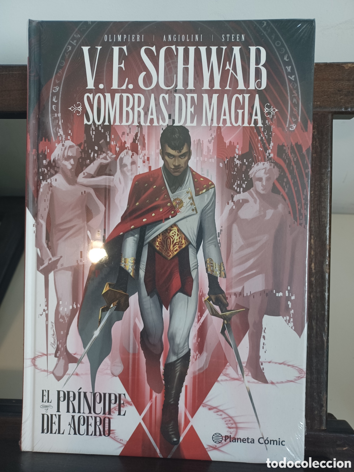 C&oacute;mics: Sombras de magia 1 El pr&iacute;ncipe de acero/ Planeta C&oacute;mic/ NUEVO PRECINTADO