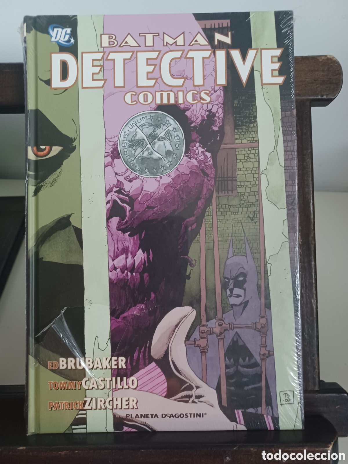 C&oacute;mics: Batman: Detective C&oacute;mics de Ed Brubaker/ DC Planeta DeAgostini/ NUEVO PRECINTADO
