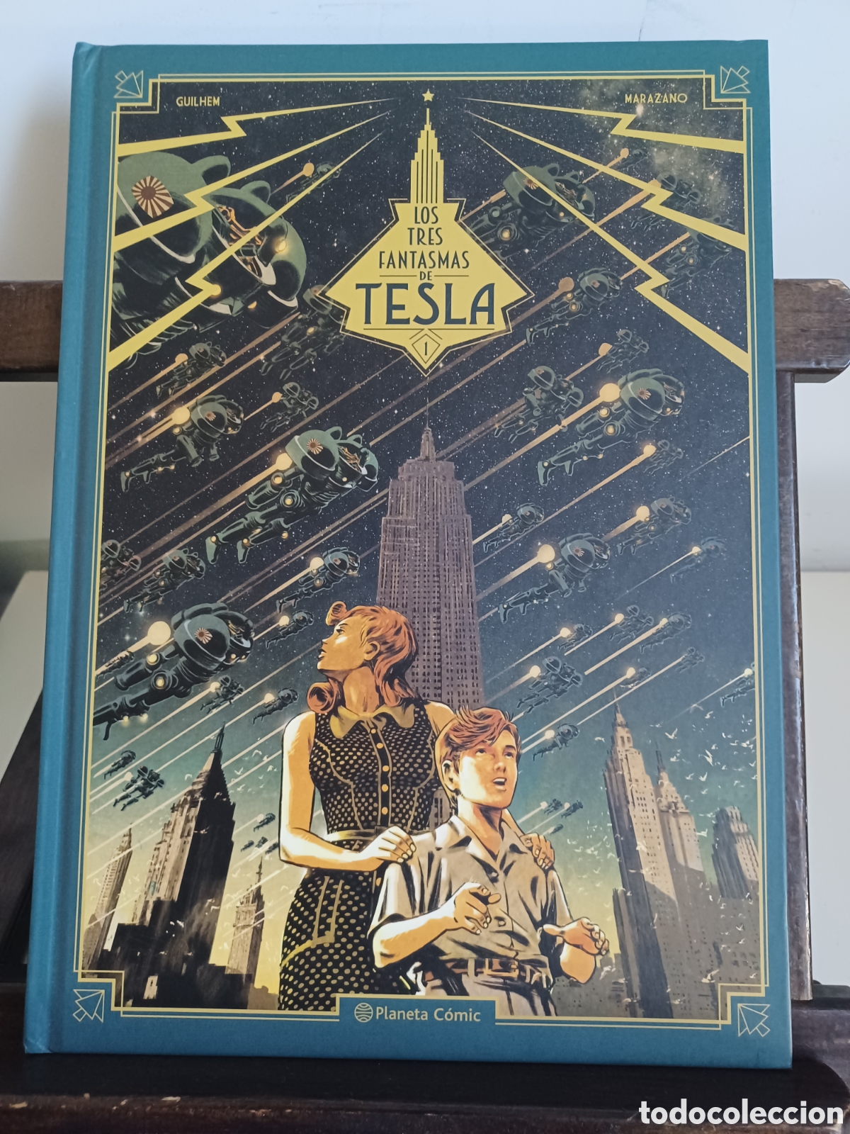 C&oacute;mics: Los tres fantasmas de Tesla 1/ Planeta C&oacute;mic/ NUEVO A ESTRENAR