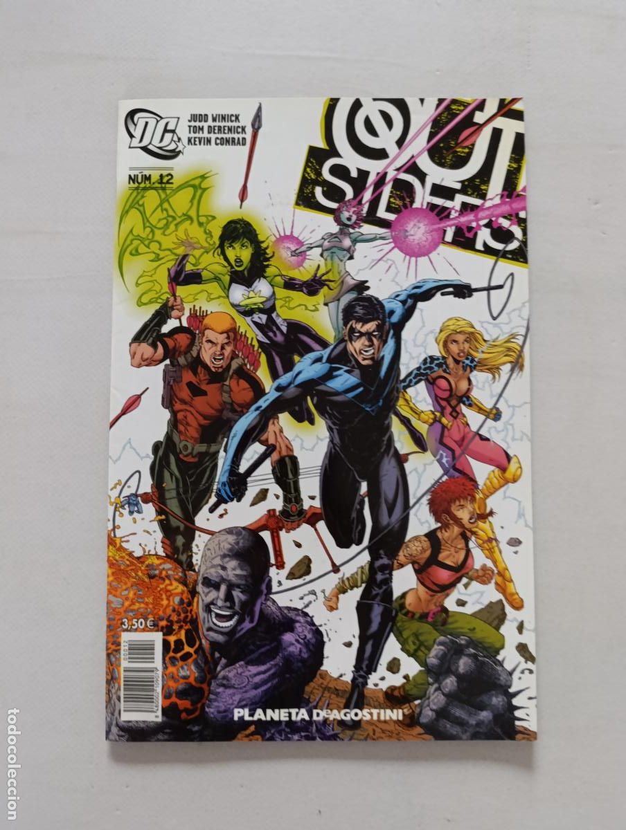 C&oacute;mics: OUTSIDERS N&ordm; 12 - DC - PLANETA (F2) - Foto 1