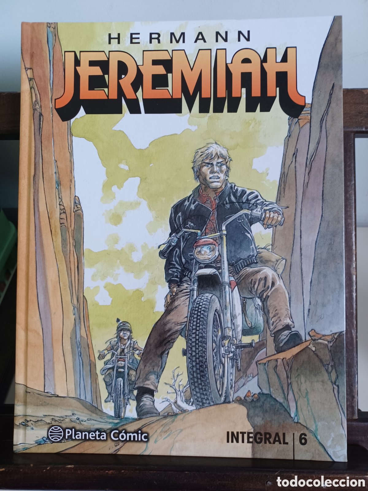 C&oacute;mics: Jeremiah. Integral 6/ Planeta C&oacute;mic/ Hermann/ NUEVO A ESTRENAR