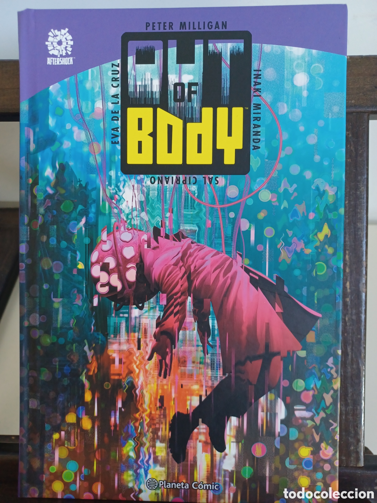C&oacute;mics: Out of body/ Planeta Aftershock/ NUEVO A ESTRENAR