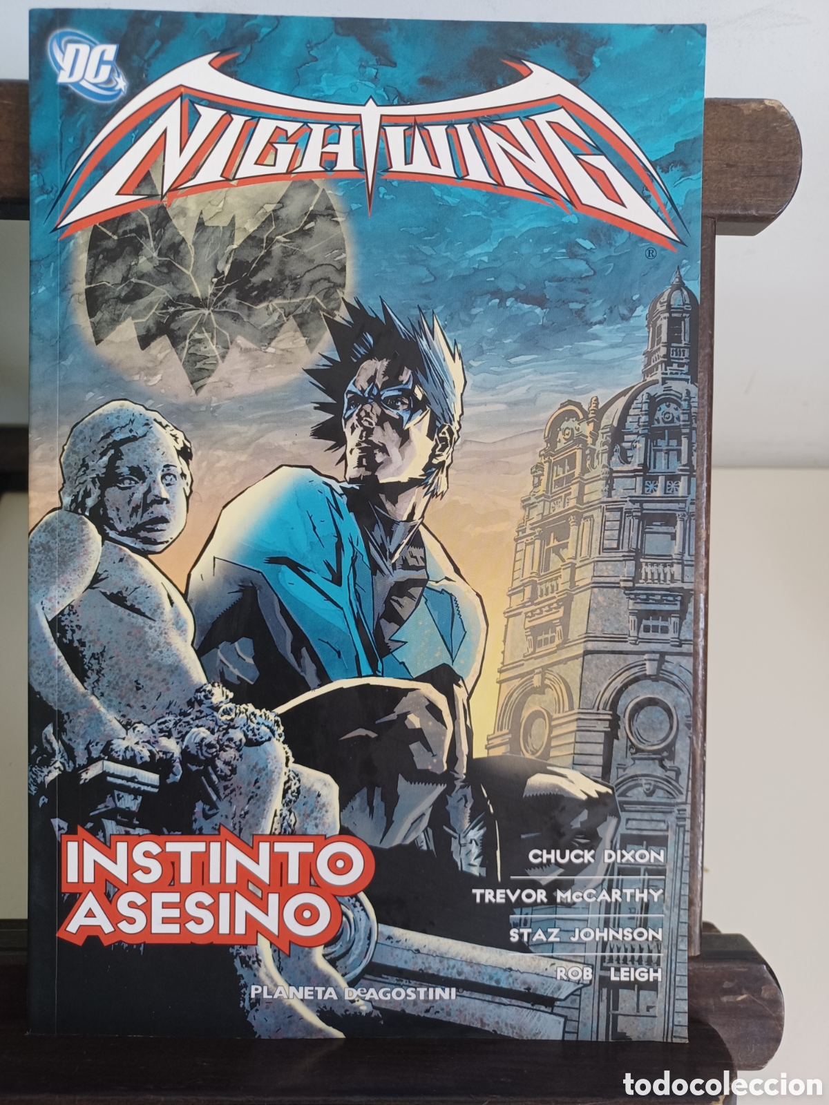 C&oacute;mics: Nightwing 8 Instinto asesino/ DC Planeta DeAgostini/ Descatalogado