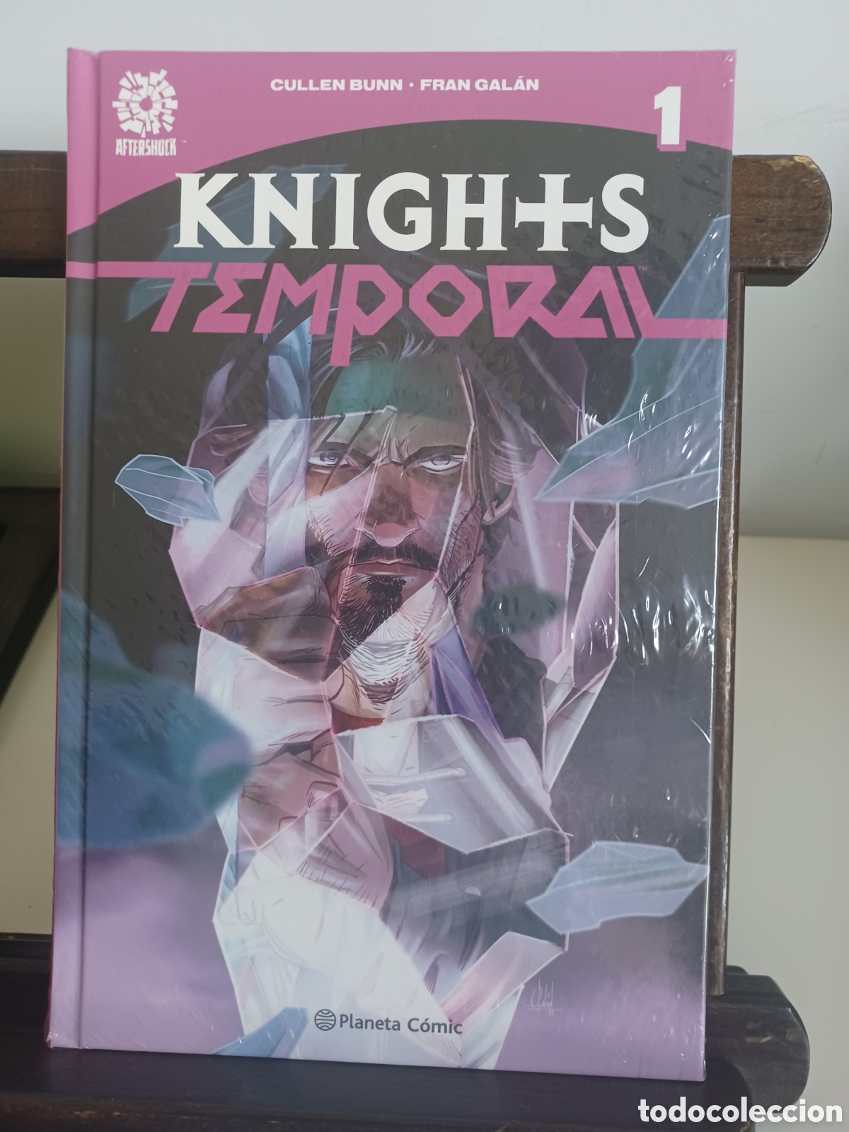 C&oacute;mics: Knights Temporal 1/ Cullen Bunn/ Planeta C&oacute;mic/ NUEVO PRECINTADO