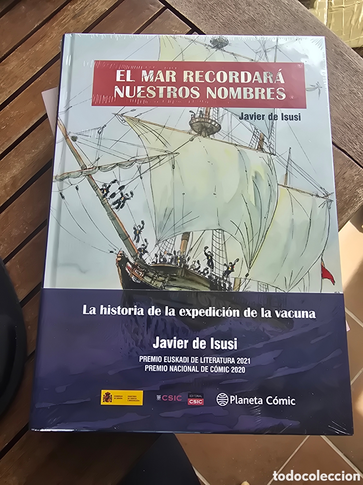C&oacute;mics: El mar recordar&aacute; nuestros nombres (novela gr&aacute;fica) Isusi, Javier de Editorial PLANETA COMICS 2021