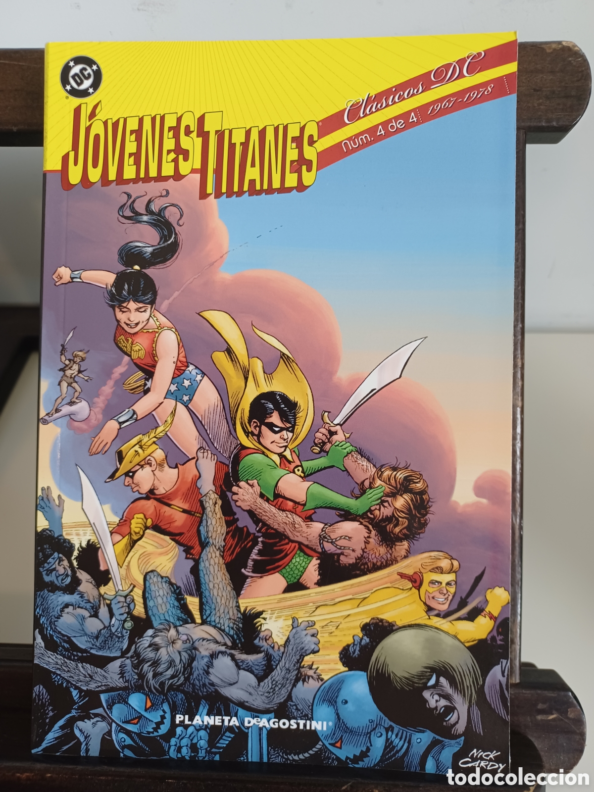 C&oacute;mics: J&oacute;venes Titanes 4 de 4. Cl&aacute;sicos DC/ Planeta DeAgostini