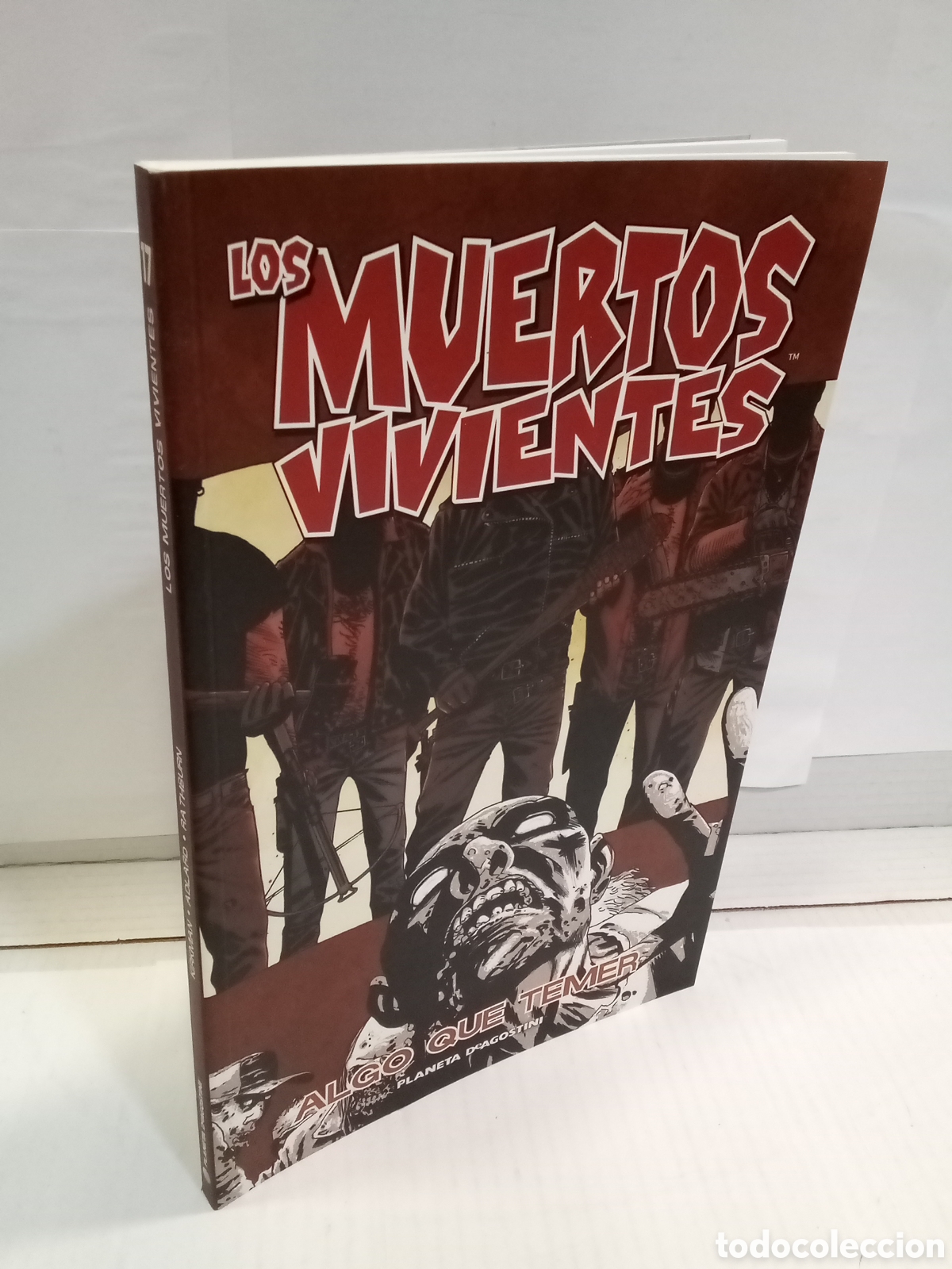 C&oacute;mics: Los muertos vivientes. Algo que temer