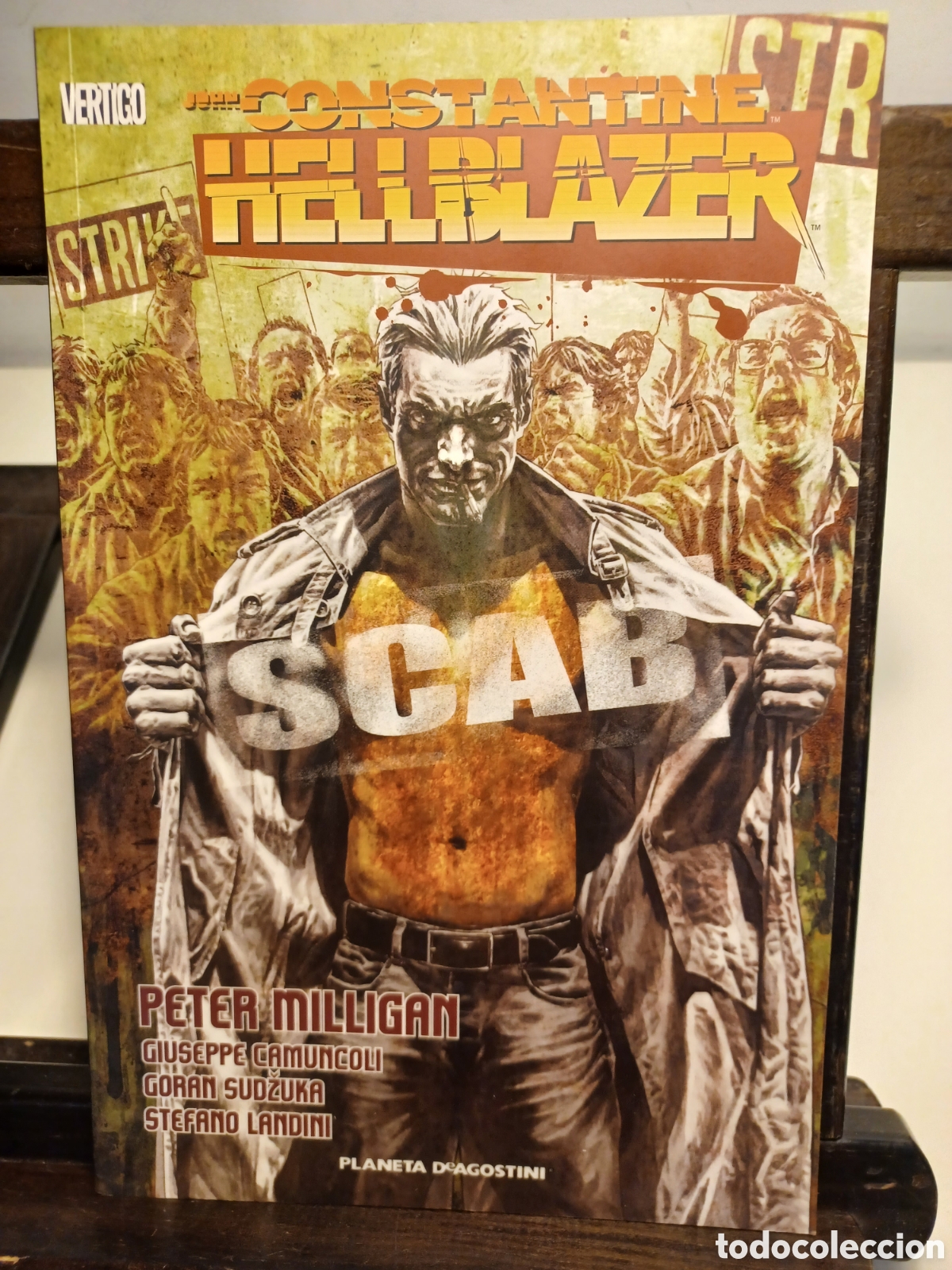 C&oacute;mics: John Constantine Hellblazer. Scab/ Peter Milligan/ V&eacute;rtigo Planeta/ Descatalogado/ ESTRENAR