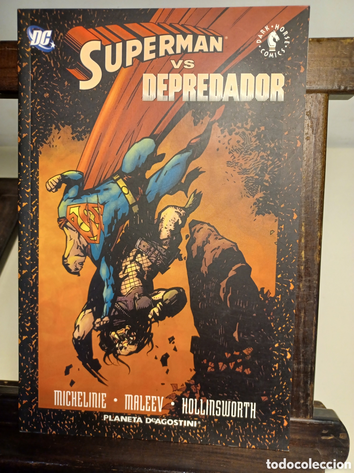 C&oacute;mics: Superman vs Depredador/ Planeta DeAgostini/ NUEVO A ESTRENAR