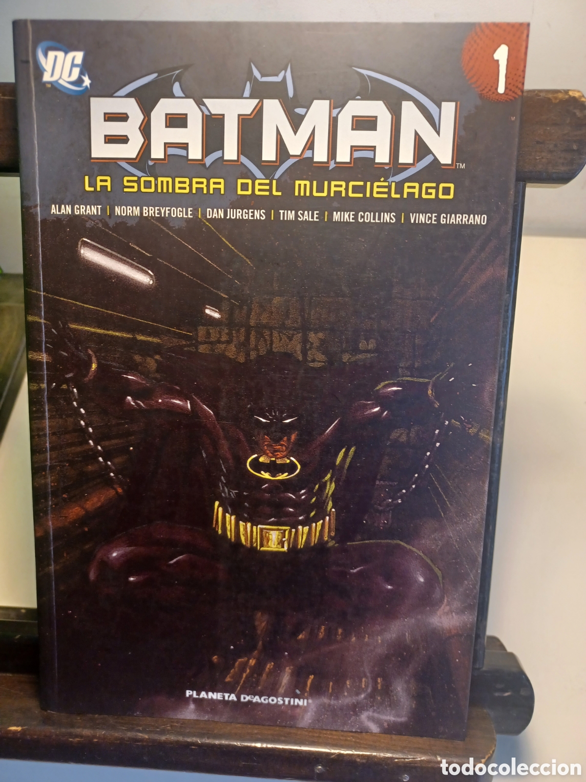 C&oacute;mics: Batman. La sombra del murci&eacute;lago 1/ DC Planeta DeAgostini/ Descatalogado/ NUEVO A ESTRENAR