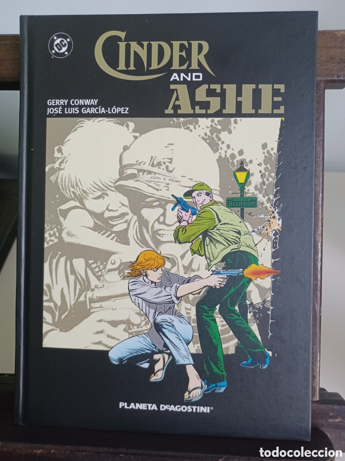 C&oacute;mics: Cinder and Ashe. Tomo/ Gerry Conway/ Planeta DeAgostini/ NUEVO A ESTRENAR
