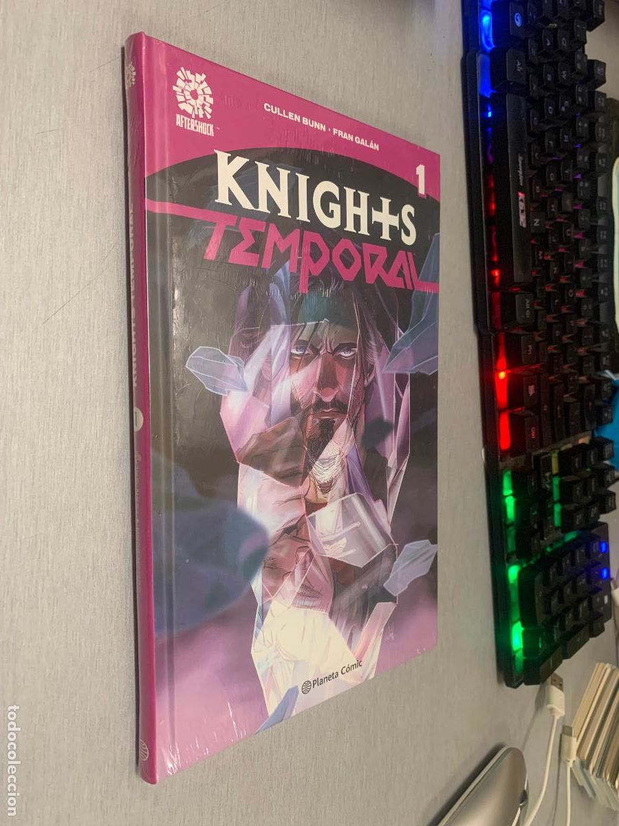 C&oacute;mics: KNIGHTS TEMPORAL N&ordm; 1 / CULLEN BUNN, FRAN GAL&Aacute;N / PLANETA C&Oacute;MIC
