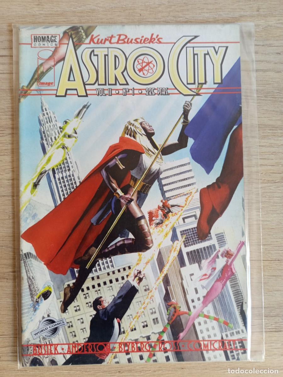 C&oacute;mics: Astro city 1 vol 2 planeta - Foto 1