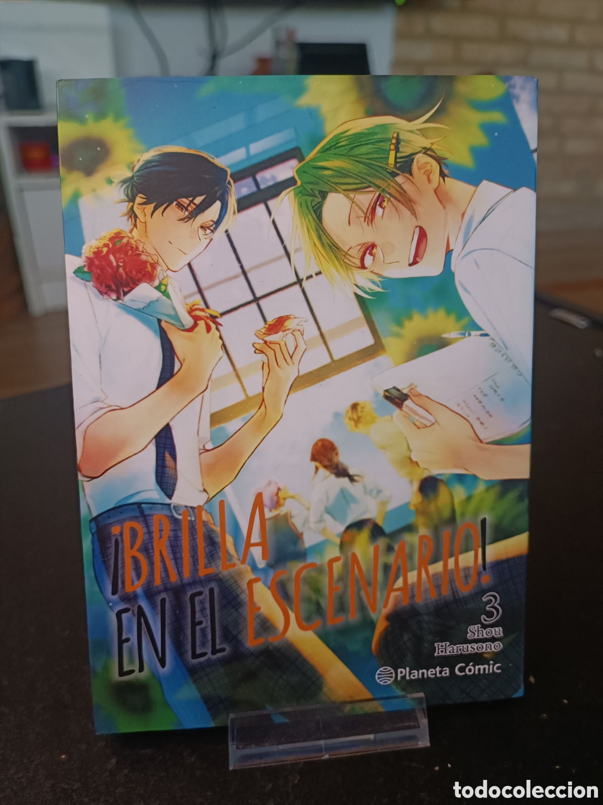 C&oacute;mics: Brilla en el escenario 3 shou harusono planeta comic 2026