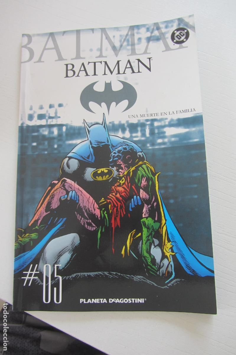 C&oacute;mics: COLECCIONABLE BATMAN N&Uacute;MERO N&ordm; 5 UNA MUERTA EN LA FAMILIA PLANETA ARX135