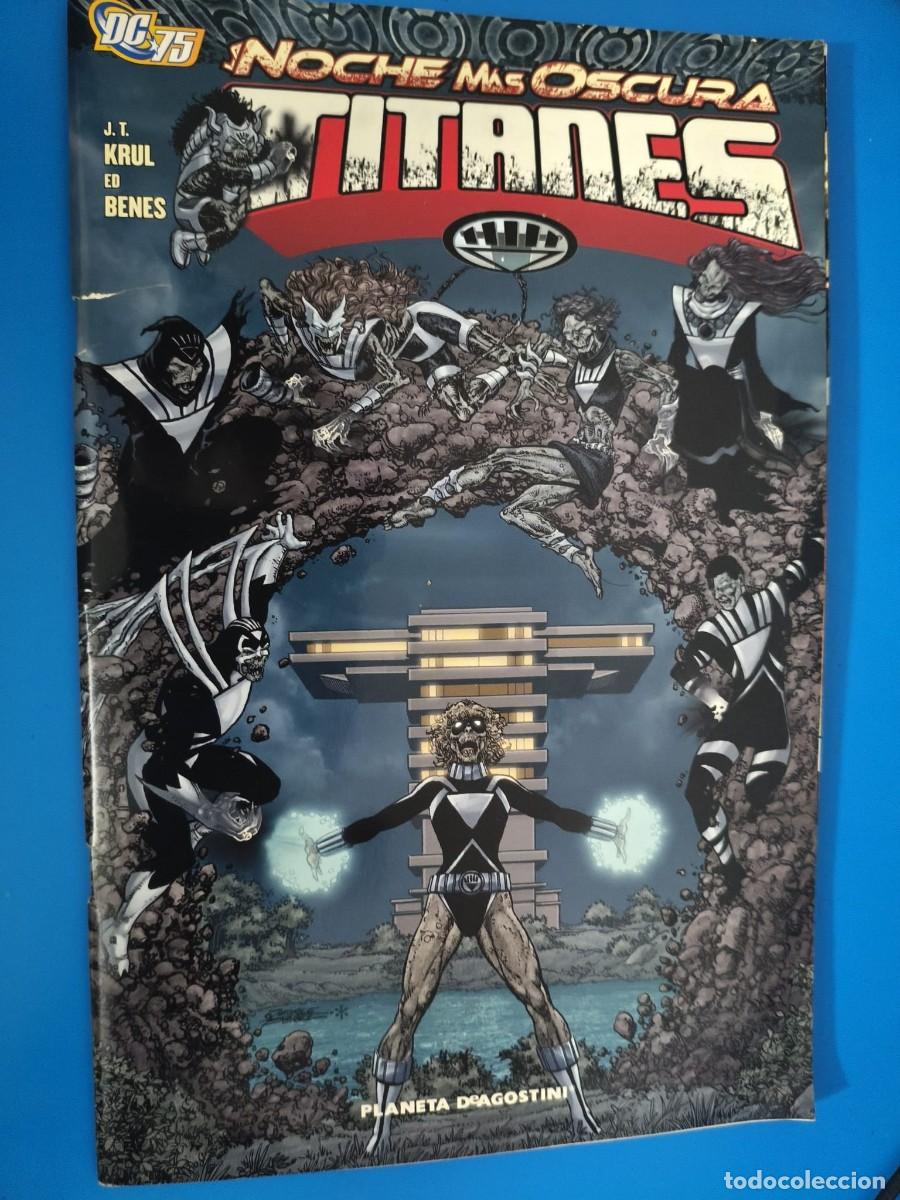 C&oacute;mics: Noche m&aacute;s Oscura Titanes - N&uacute;mero &uacute;nico planeta