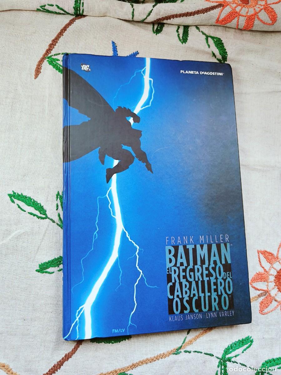 C&oacute;mics: Batman: El Regreso del Caballero Oscuro. Absolute. Integral. Frank Miller. Planeta. DC Comics.