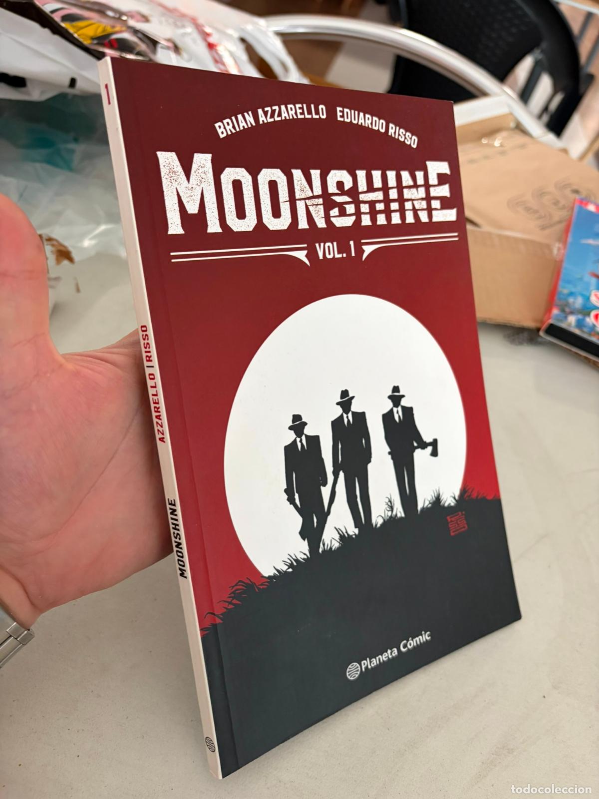C&oacute;mics: Moonshine vol. 1/ Azzarello & Risso/ Planeta C&oacute;mic