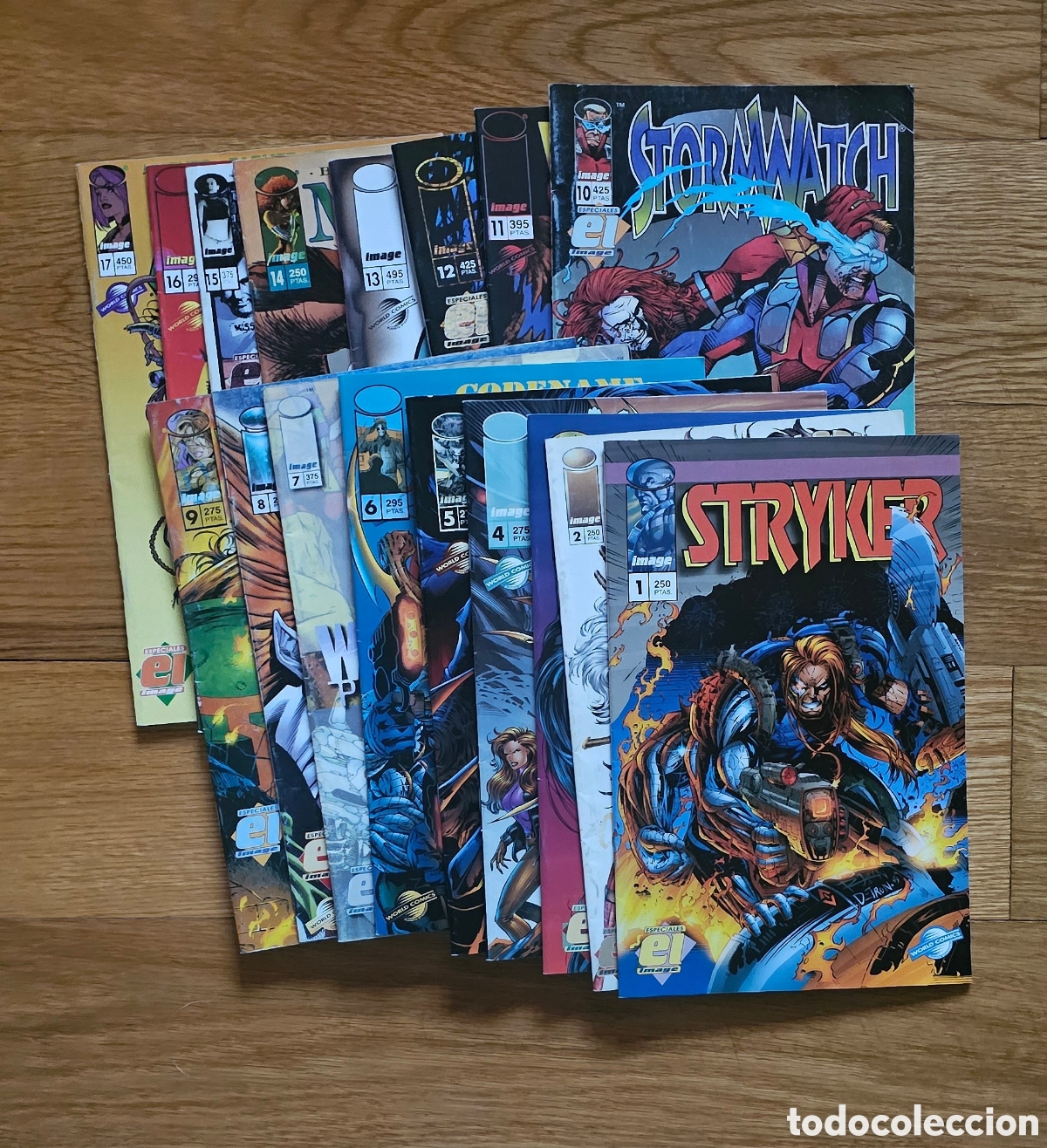 C&oacute;mics: Colecci&oacute;n Especiales Image 1 al 17