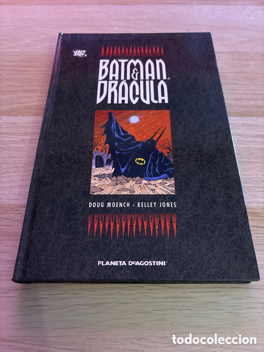 C&oacute;mics: Batman y Dr&aacute;cula. Moench y Jones