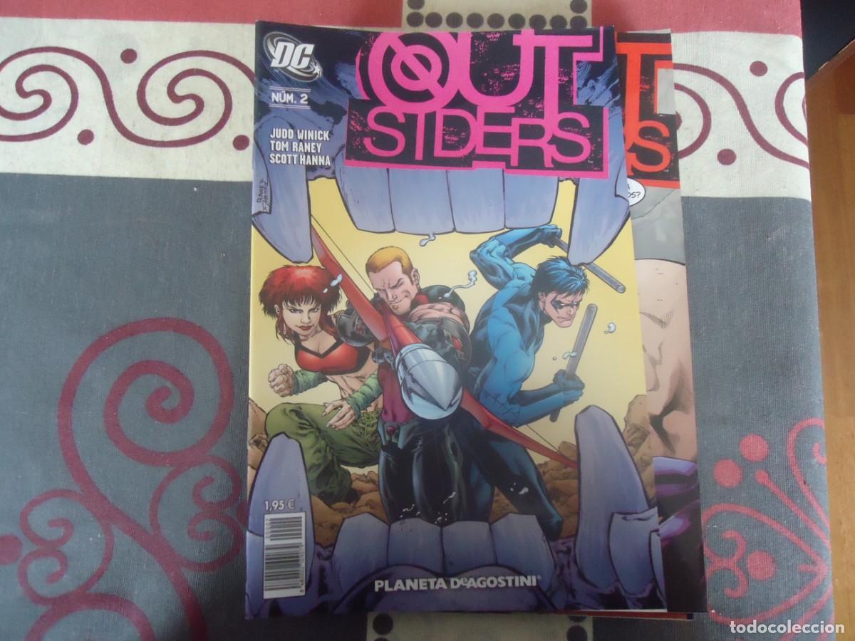C&oacute;mics: OUT SIDERS N&ordm; 2, ABOGADOS PISTOLAS Y MONOS - Foto 1