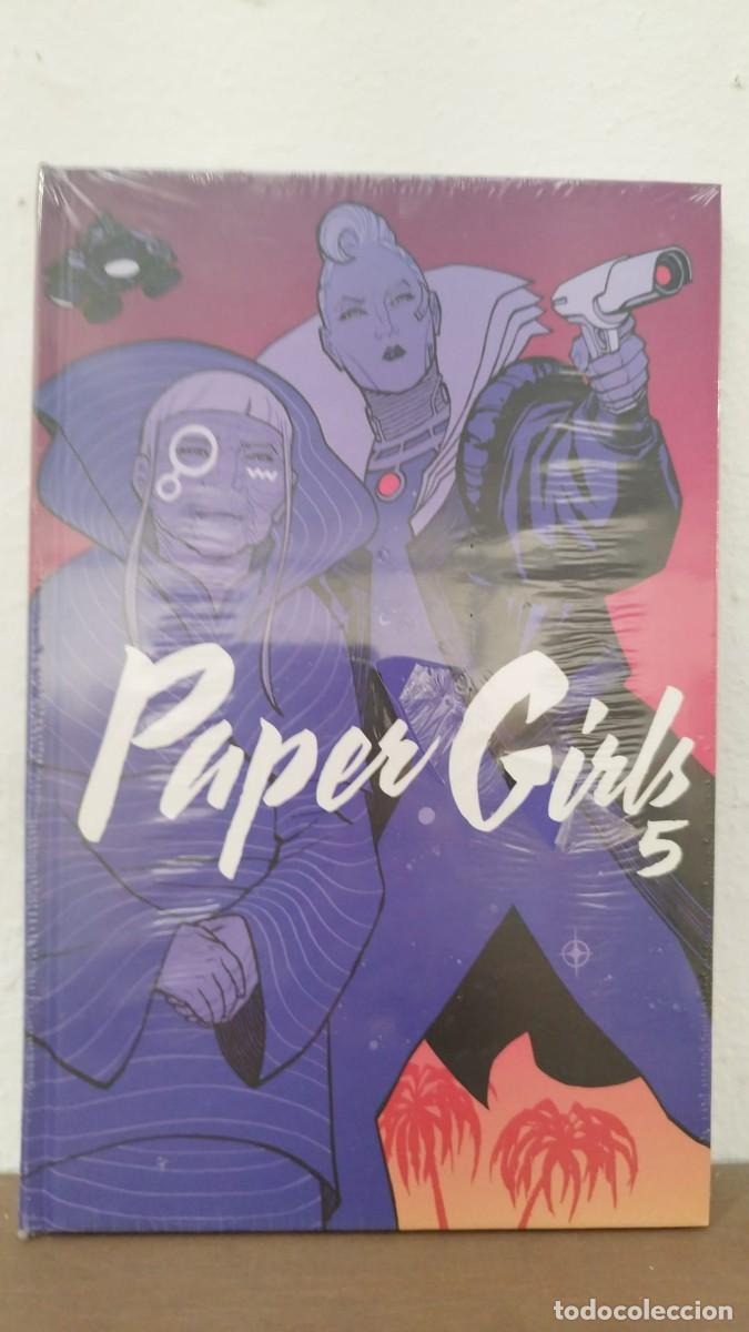 C&oacute;mics: C&Oacute;MIC PAPER GIRLS VOL. 05 - BRIAN K. VAUGHAN Y CLIFF CHIANG - PLANETA C&Oacute;MIC (PRECINTADO)