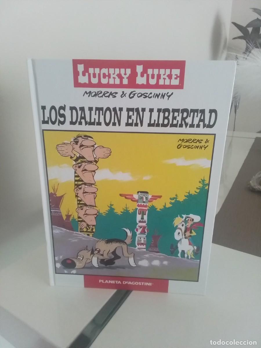 C&oacute;mics: Los Dalton en libertad - Lucky Luke - Morris & Goscinny - Planeta de Agostini (tintin norma comic)