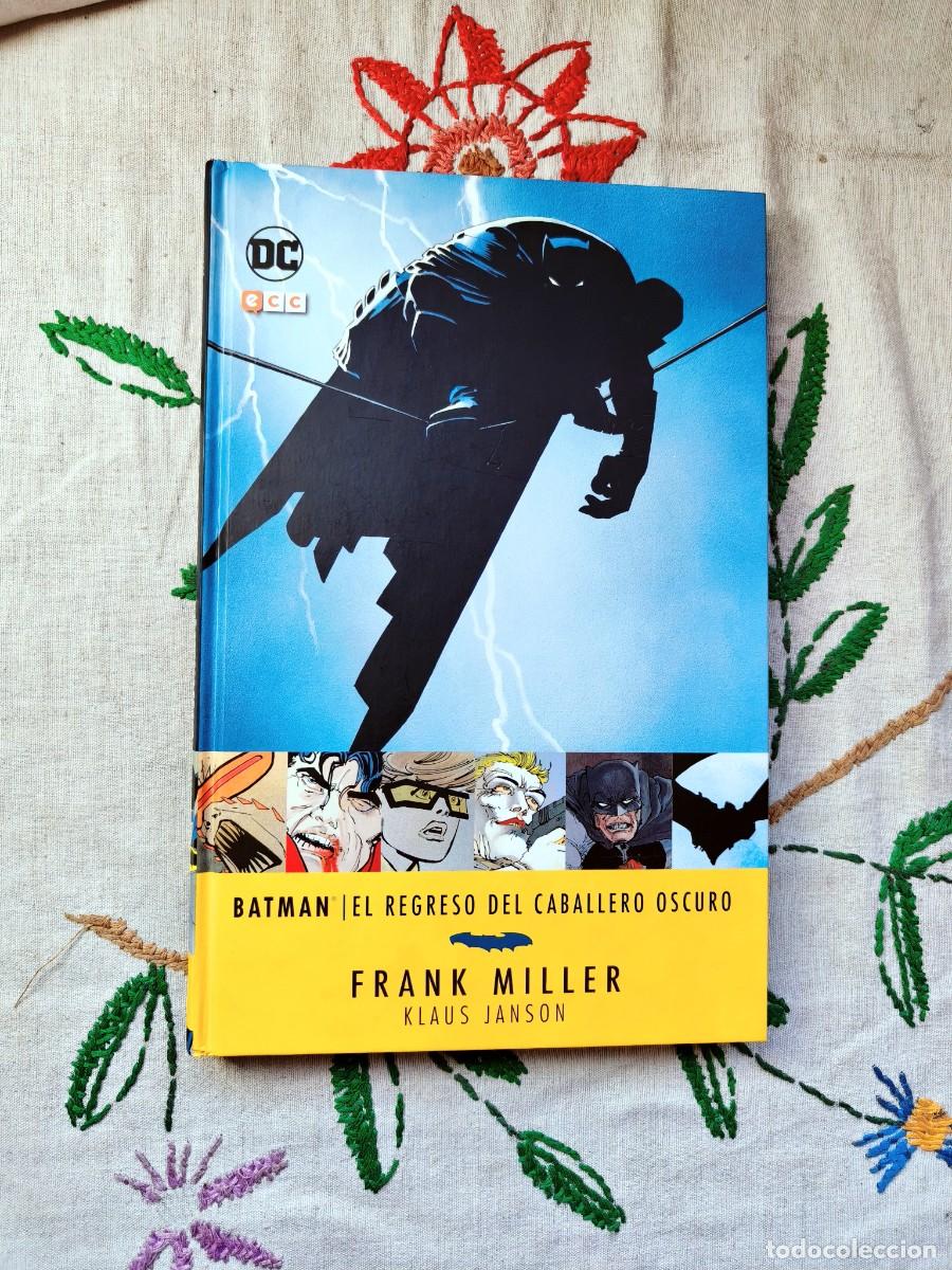C&oacute;mics: Batman el Regreso del Caballero Oscuro. Grandes Autores: Frank Miller. ECC. DC. Est&aacute; como nuevo.