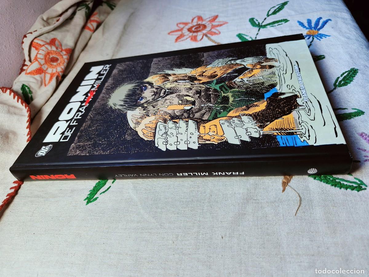 C&oacute;mics: Ronin. Absolute. Frank Miller. Planeta. - Foto 2