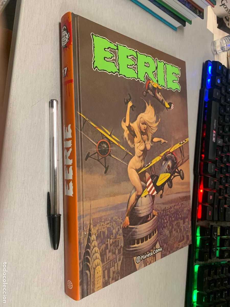 C&oacute;mics: EERIE / TOMO 17 RECOPILACI&Oacute;N DE N&Uacute;MEROS 81 A 85 DE LA SERIE ORIGINAL / PLANETA 2025