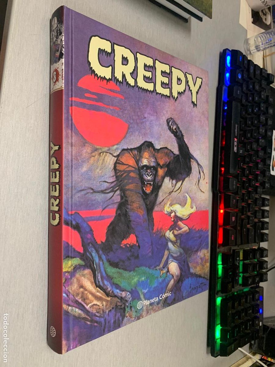 C&oacute;mics: CREEPY / TOMO 3 RECOPILACI&Oacute;N DE N&Uacute;MEROS 11 A 15 DE LA SERIE ORIGINAL / PLANETA 2025