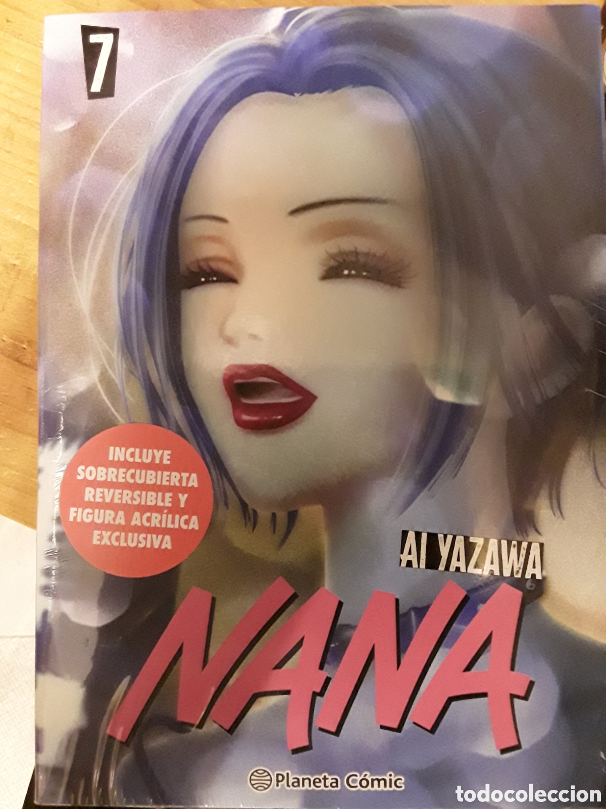 C&oacute;mics: Nana 7 - Ai Yazawa - Planeta (incluye sobrecubierta reversible y figura acr&iacute;lica)