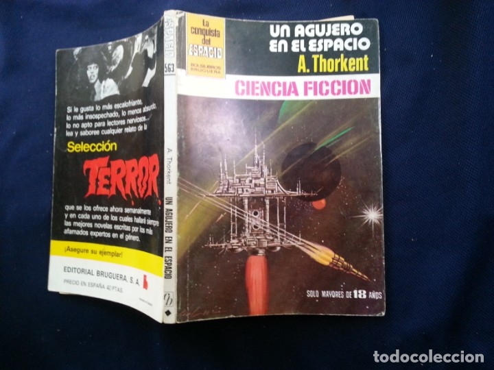 C&oacute;mics: UN AGUJERO EN EL ESPACIO - A. THORKENT -  LA CONQUISTA DEL ESPACIO 563 - Foto 1