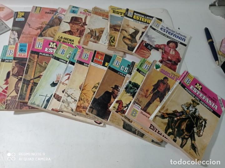 C&oacute;mics: Antiguo y original lote de 20 novelas oeste Estefania - Foto 4
