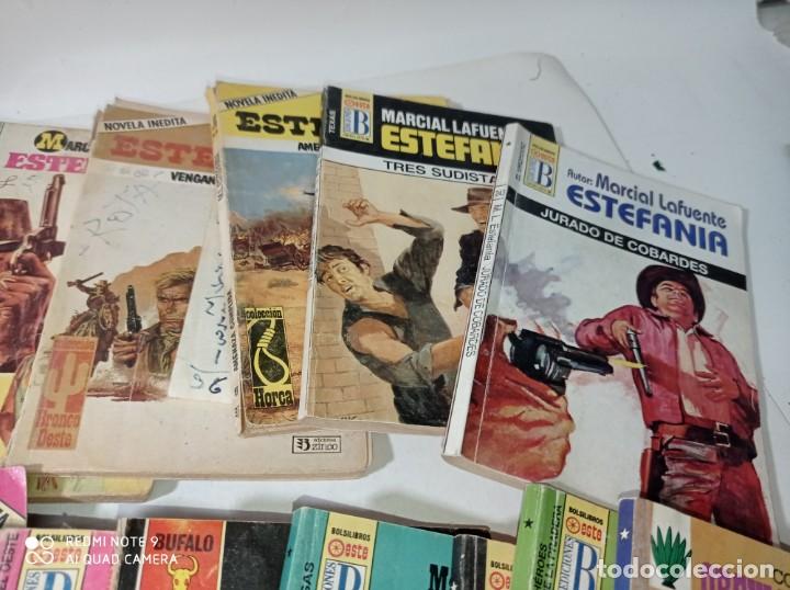 C&oacute;mics: Antiguo y original lote de 20 novelas oeste Estefania - Foto 6