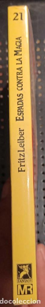 Cómics: Libro Fritz Leiber. Espadas contra la magia, Fafhrd y el ratonero gris.1989 - Foto 2 - 231308110