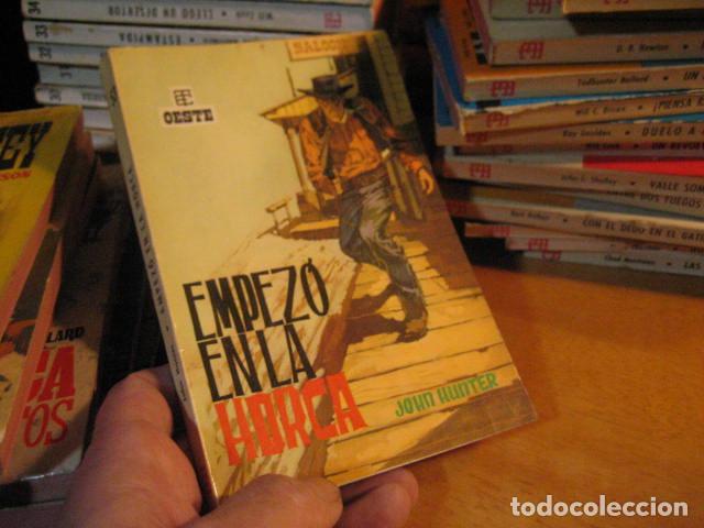 C&oacute;mics: BEST SELLERS DEL OESTE N&ordm; 53 - EMPEZO EN LA HORCA - John Hunter - ED. TORAY - Foto 1
