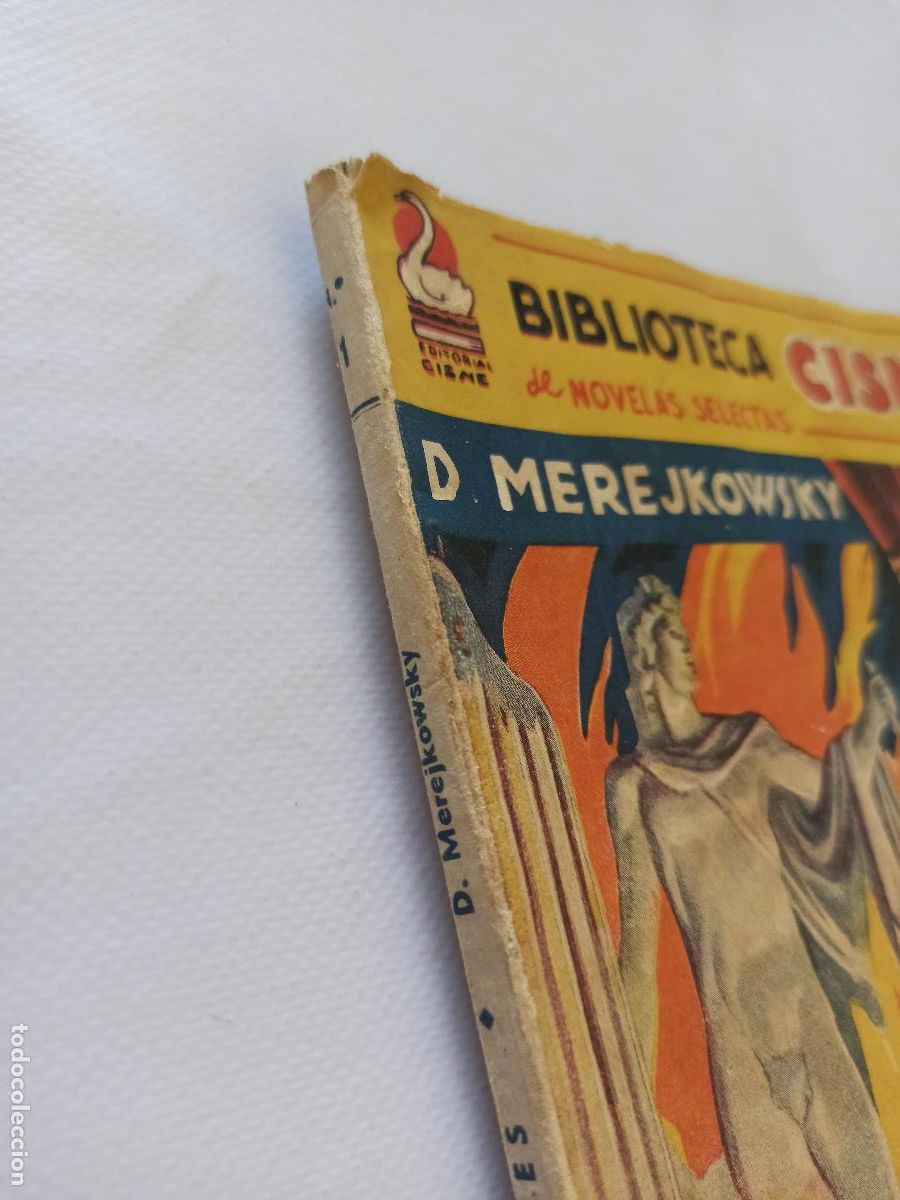 C&oacute;mics: BIBLIOTECA CISNE N&ordm; 1 - LA MUERTE DE LOS DIOSES - D MEREJKOWSKY (GD) - Foto 3